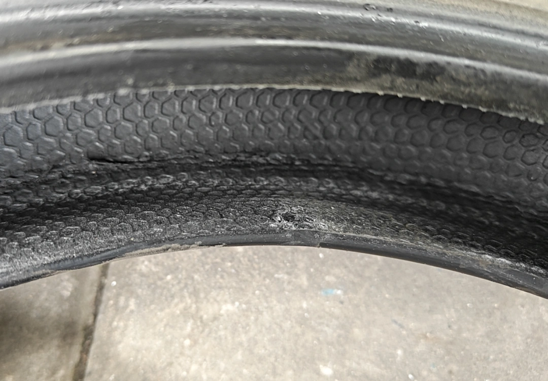 请输入图片描述